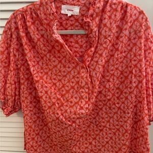 XiRENA Women's Orange Patterned Blouse